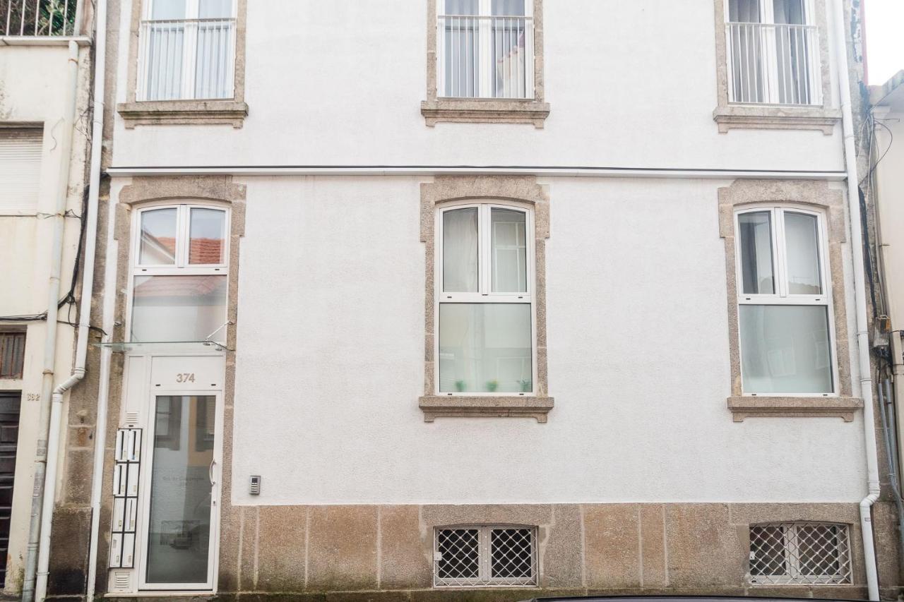 Lovely Charm House Downtown Porto Near Metro With Ac Ngoại thất bức ảnh