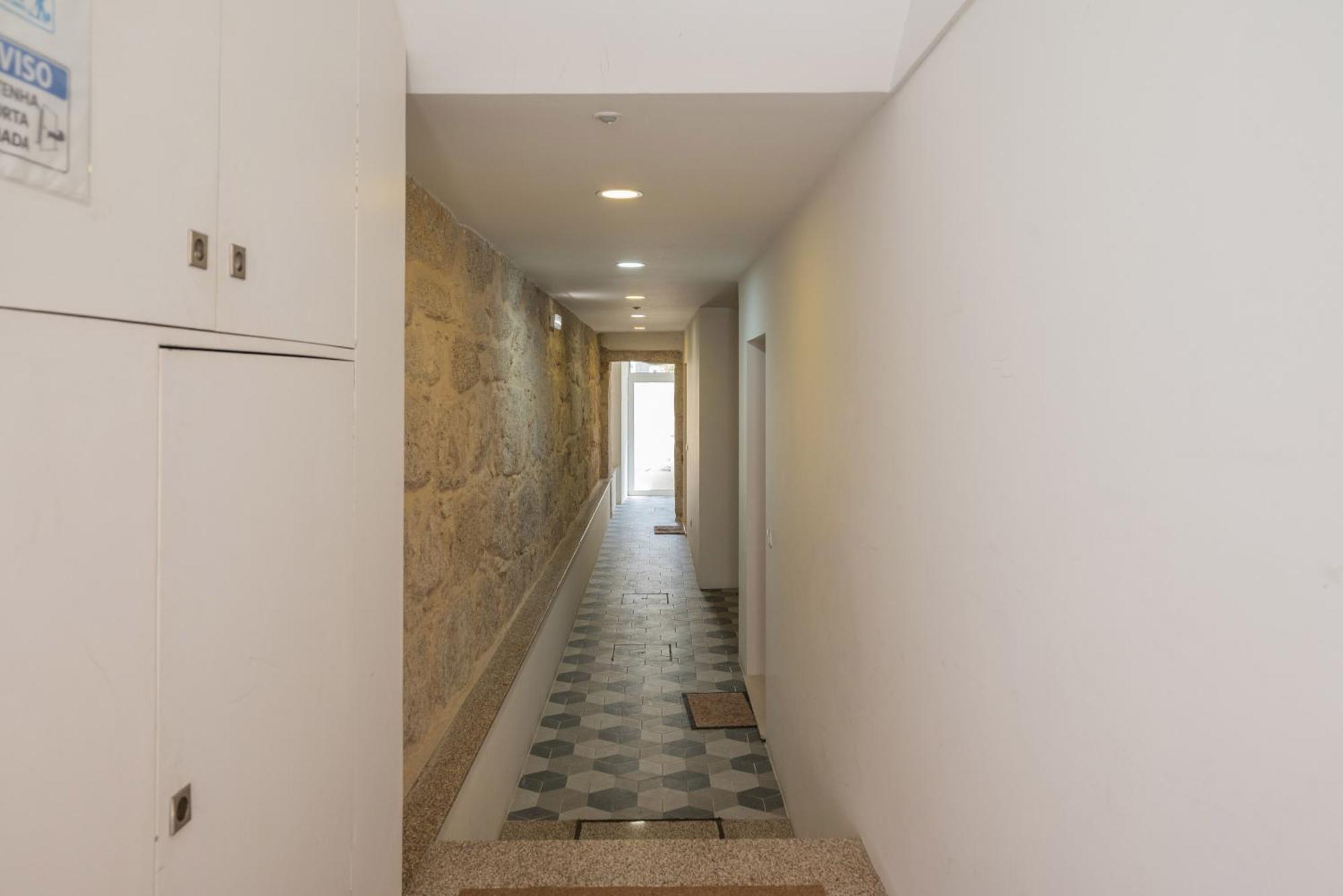 Lovely Charm House Downtown Porto Near Metro With Ac Ngoại thất bức ảnh
