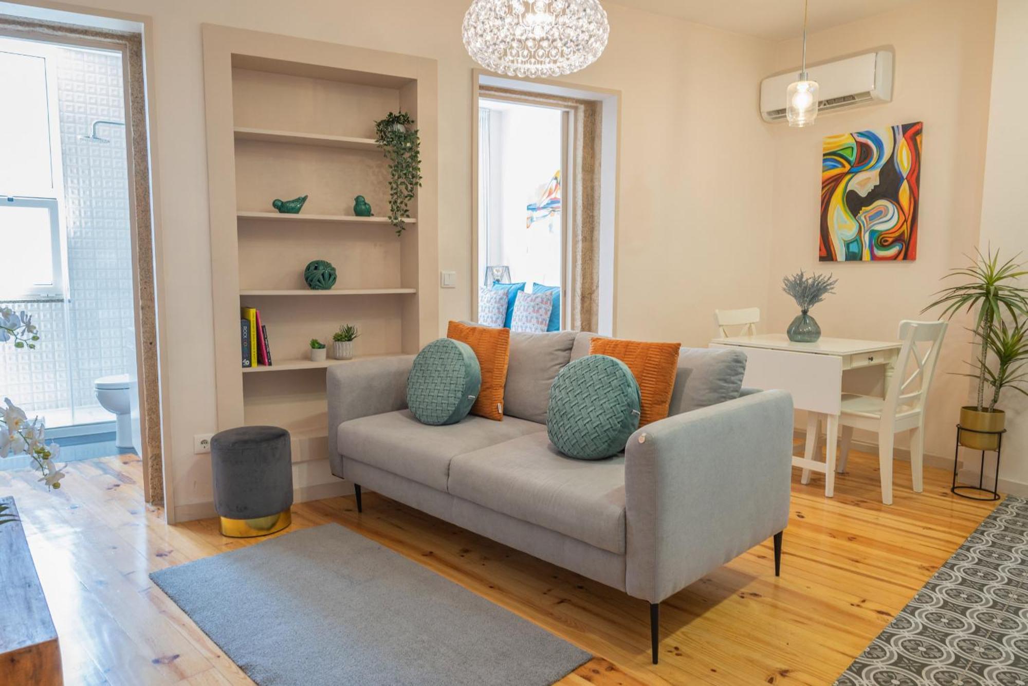 Lovely Charm House Downtown Porto Near Metro With Ac Ngoại thất bức ảnh